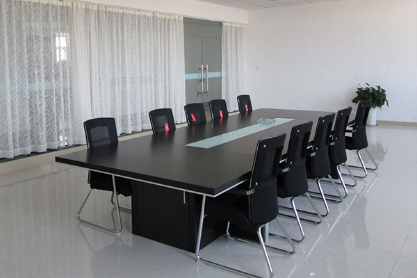 Salon de la société Runfa Aluminium