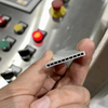 Tube plat à micro-canaux en aluminium